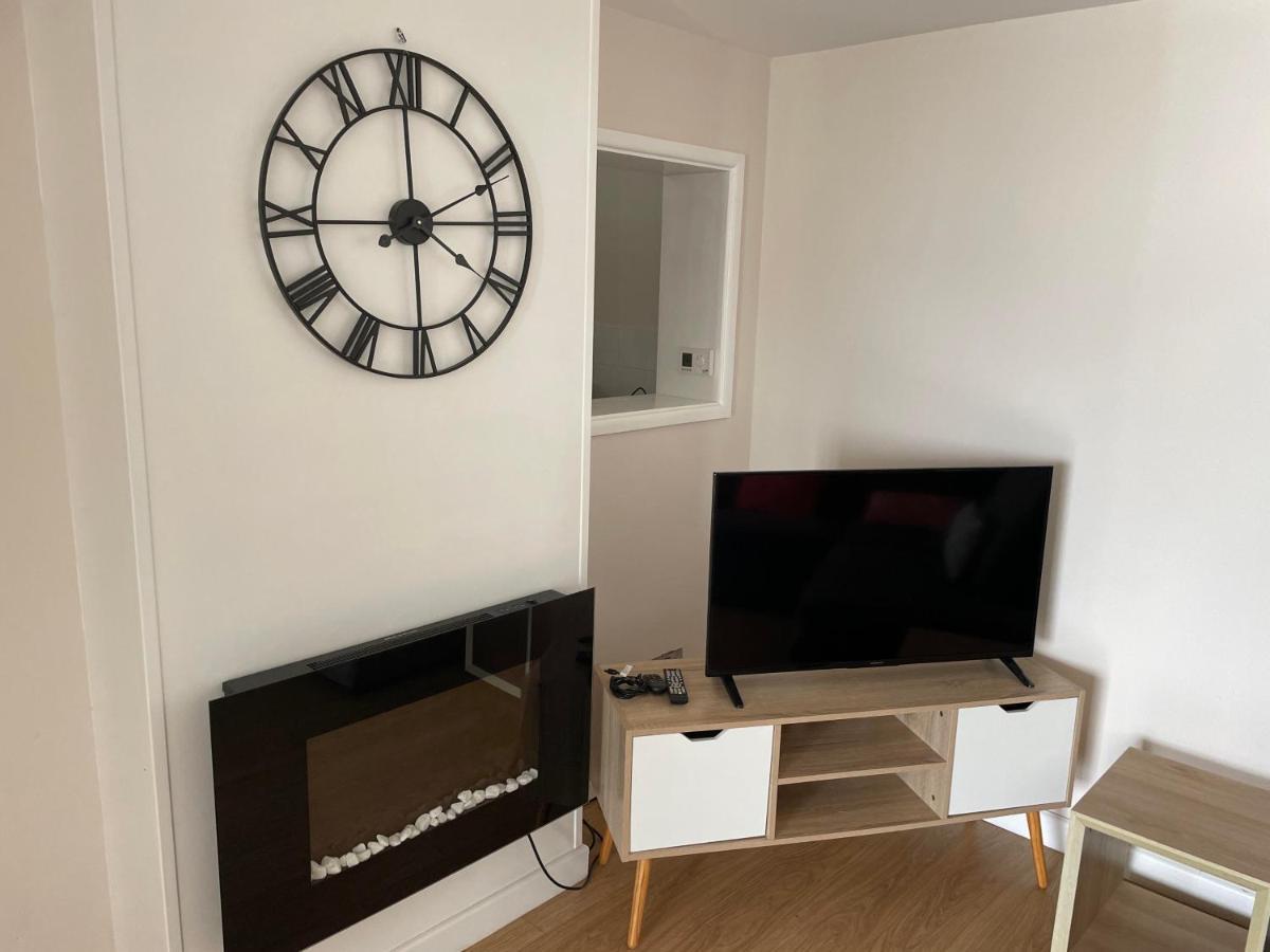 Newquay Fistral View With Pool Apartment *